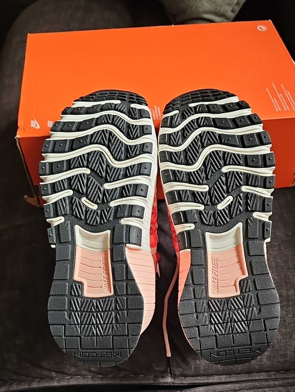 Womans Nike Free Metcon 6 AMP Washed Coral BRAND NEW - Picture 5 of 5